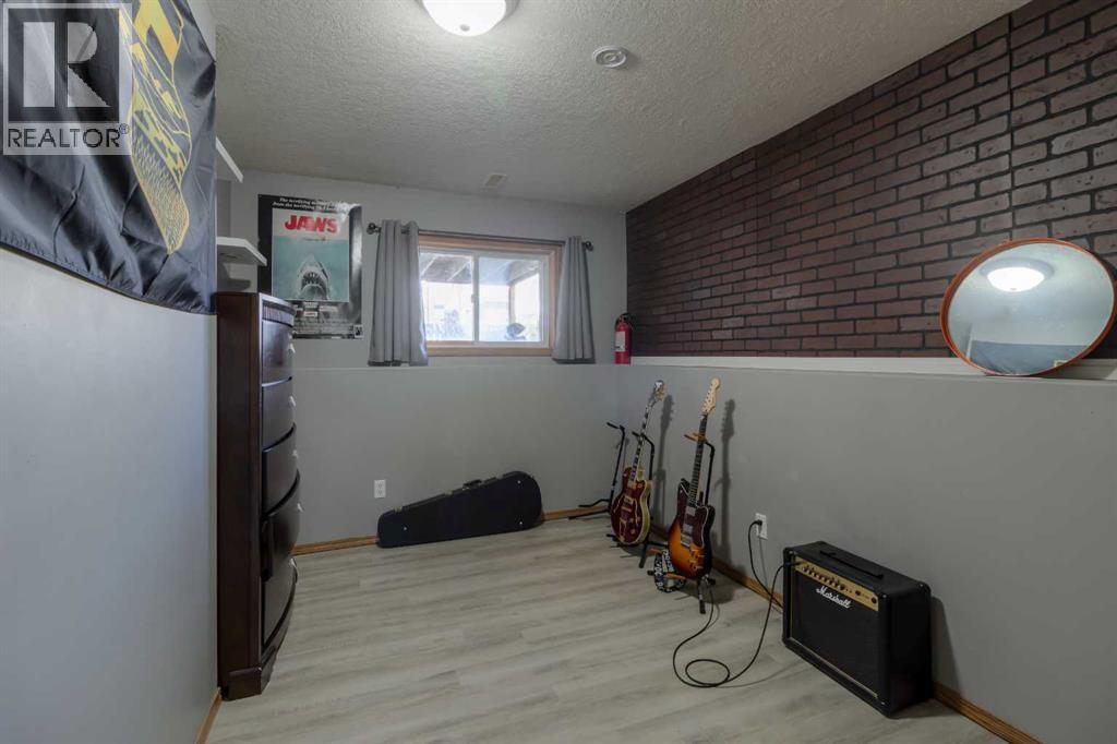2404 9 Street, Coaldale, Alberta  T1M 1N5 - Photo 15 - A2309904