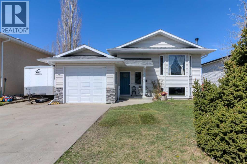 2404 9 Street, Coaldale, Alberta  T1M 1N5 - Photo 2 - A2309904