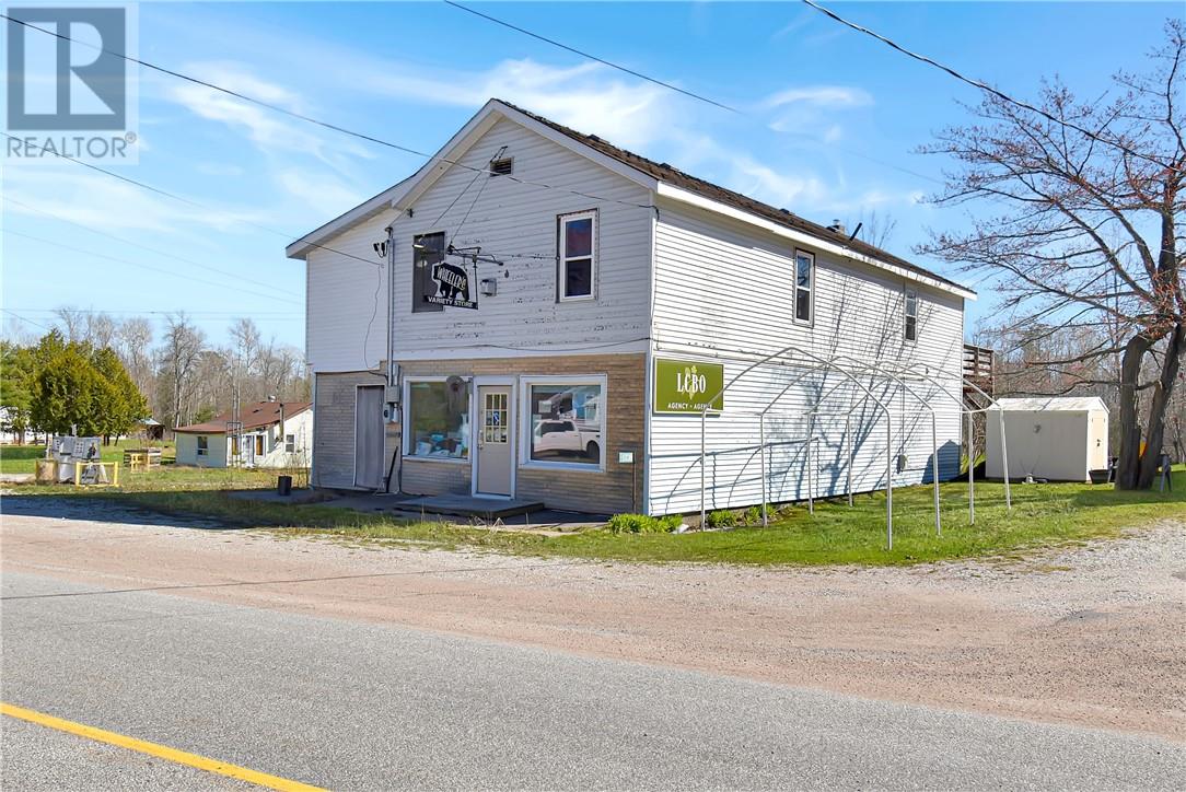 1238 Main Street, Whitefish Falls, Ontario  P0P 2H0 - Photo 2 - 2127806