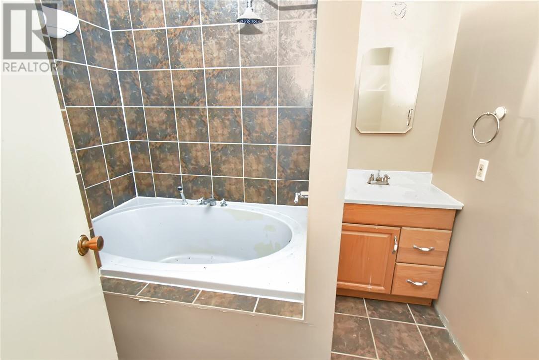 1238 Main Street, Whitefish Falls, Ontario  P0P 2H0 - Photo 22 - 2127806