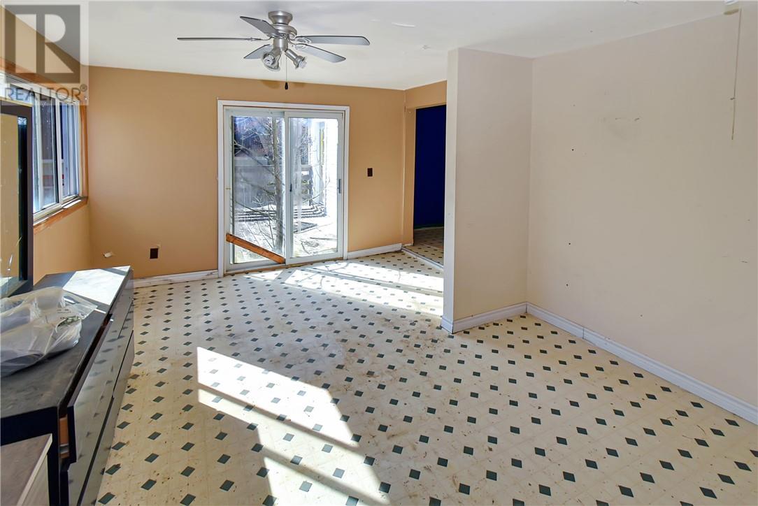 1238 Main Street, Whitefish Falls, Ontario  P0P 2H0 - Photo 23 - 2127806
