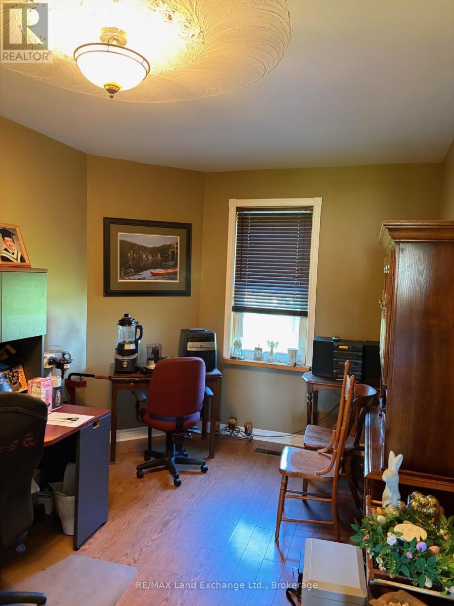 3235 9 Highway, Brockton, Ontario  N0G 2V0 - Photo 12 - X13133174