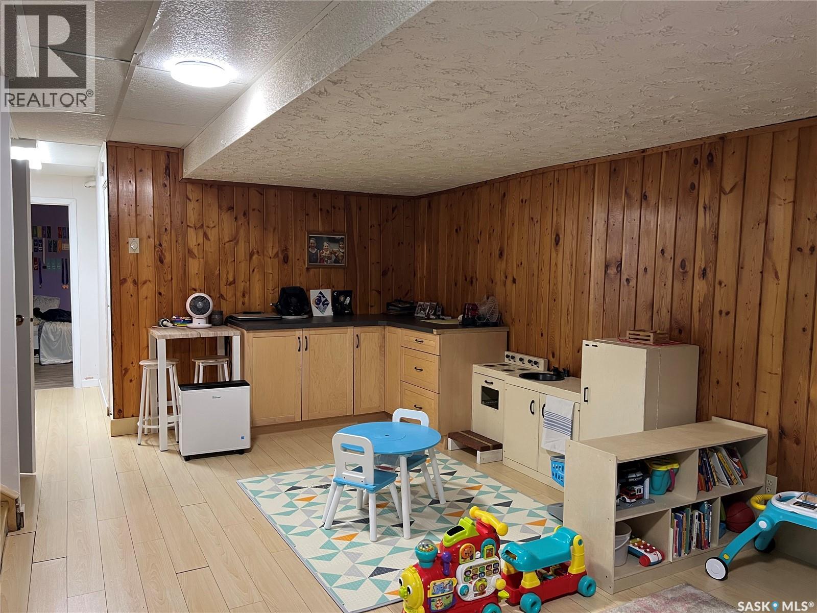 23 Marion Crescent, Meadow Lake, Saskatchewan  S9X 1B7 - Photo 17 - SK036048