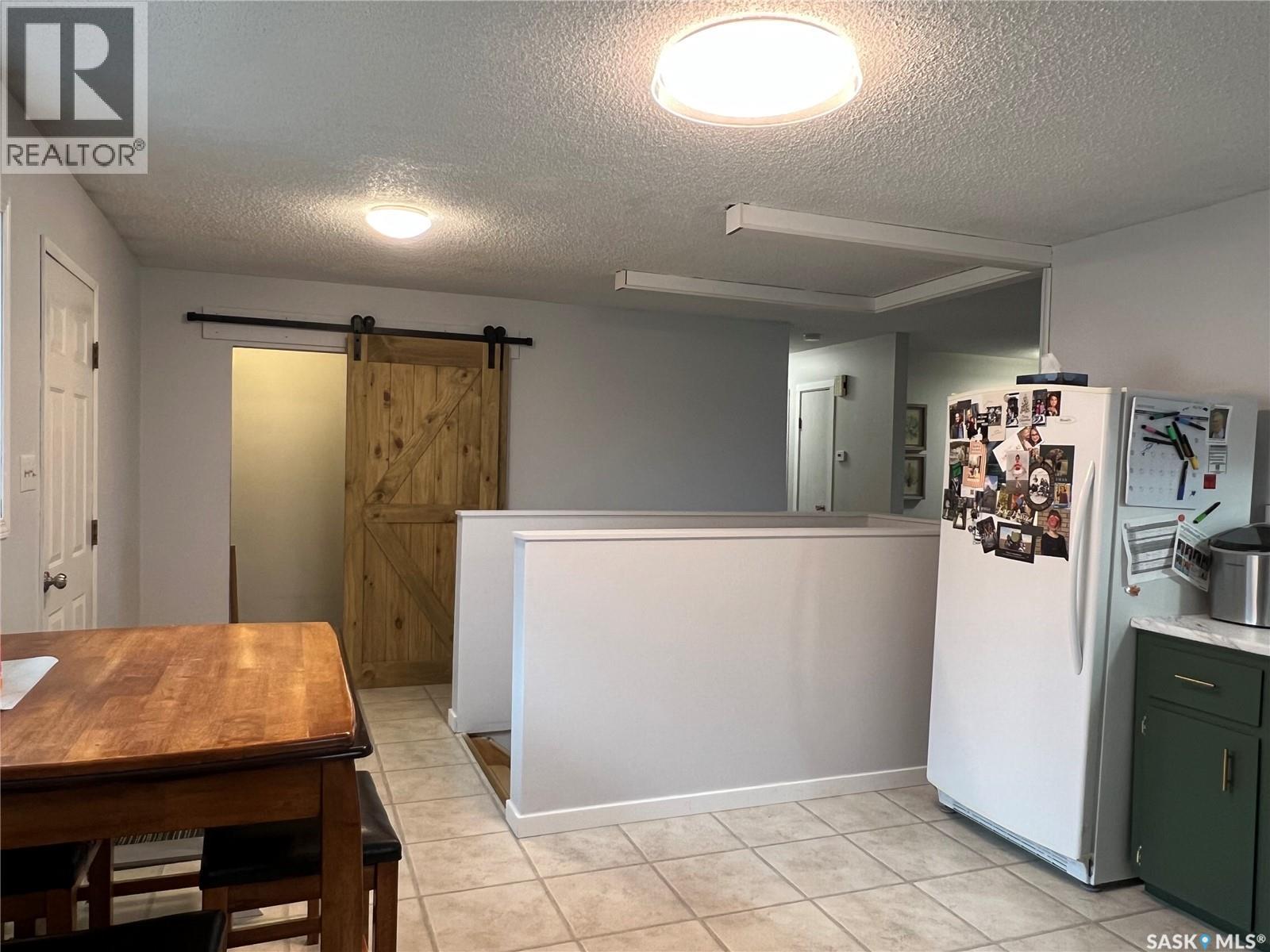 23 Marion Crescent, Meadow Lake, Saskatchewan  S9X 1B7 - Photo 2 - SK036048