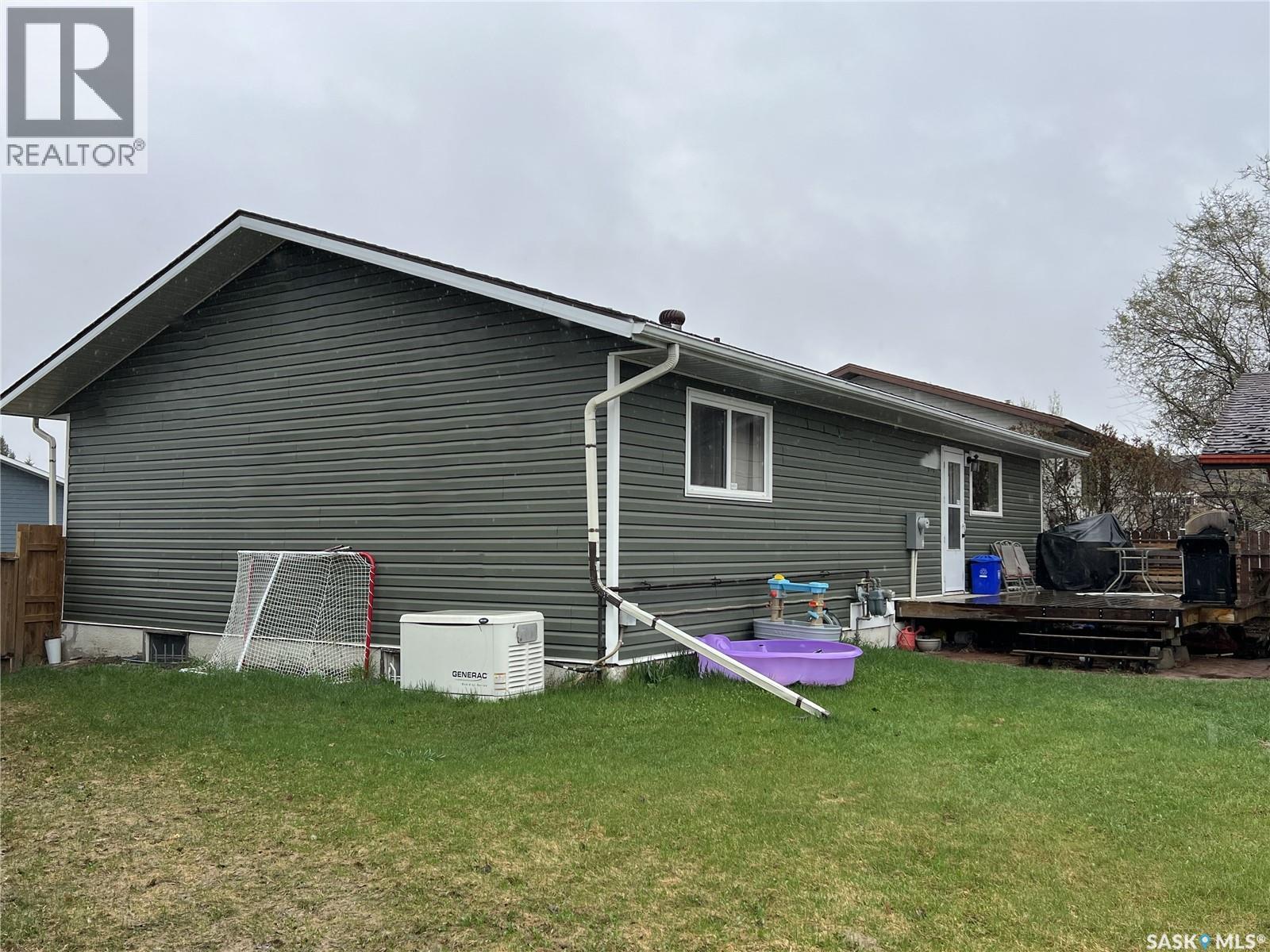 23 Marion Crescent, Meadow Lake, Saskatchewan  S9X 1B7 - Photo 27 - SK036048