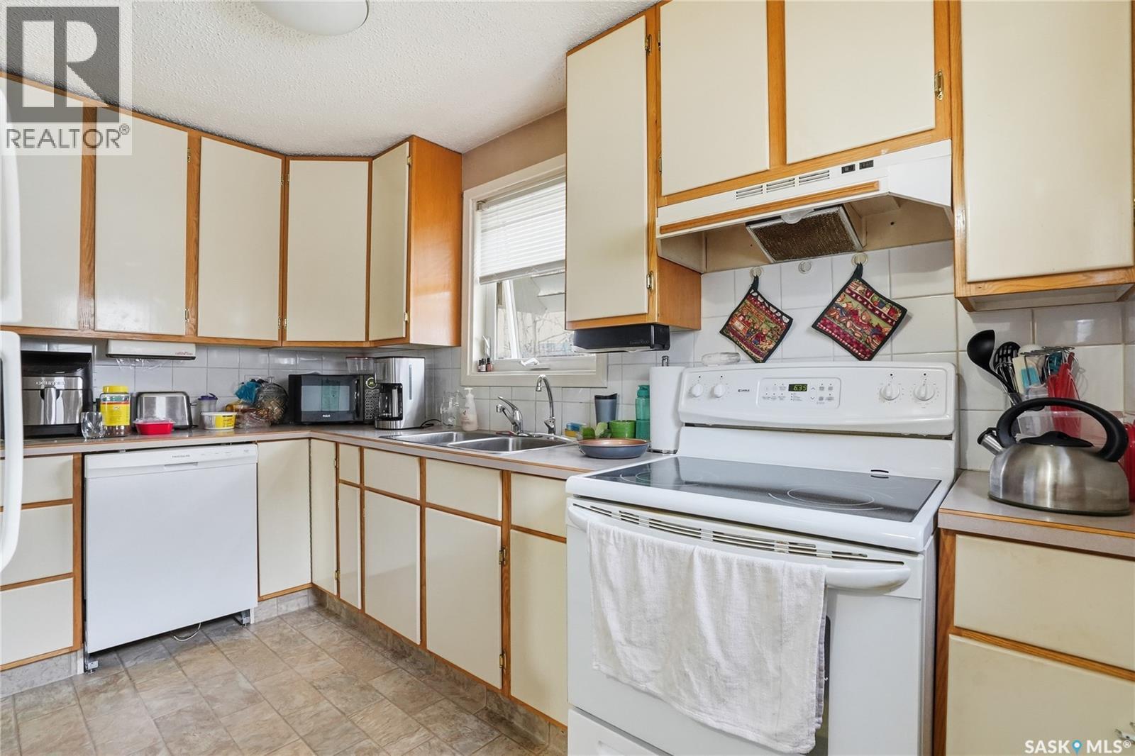 810 6th Street, Perdue, Saskatchewan  S0K 3C0 - Photo 15 - SK035896