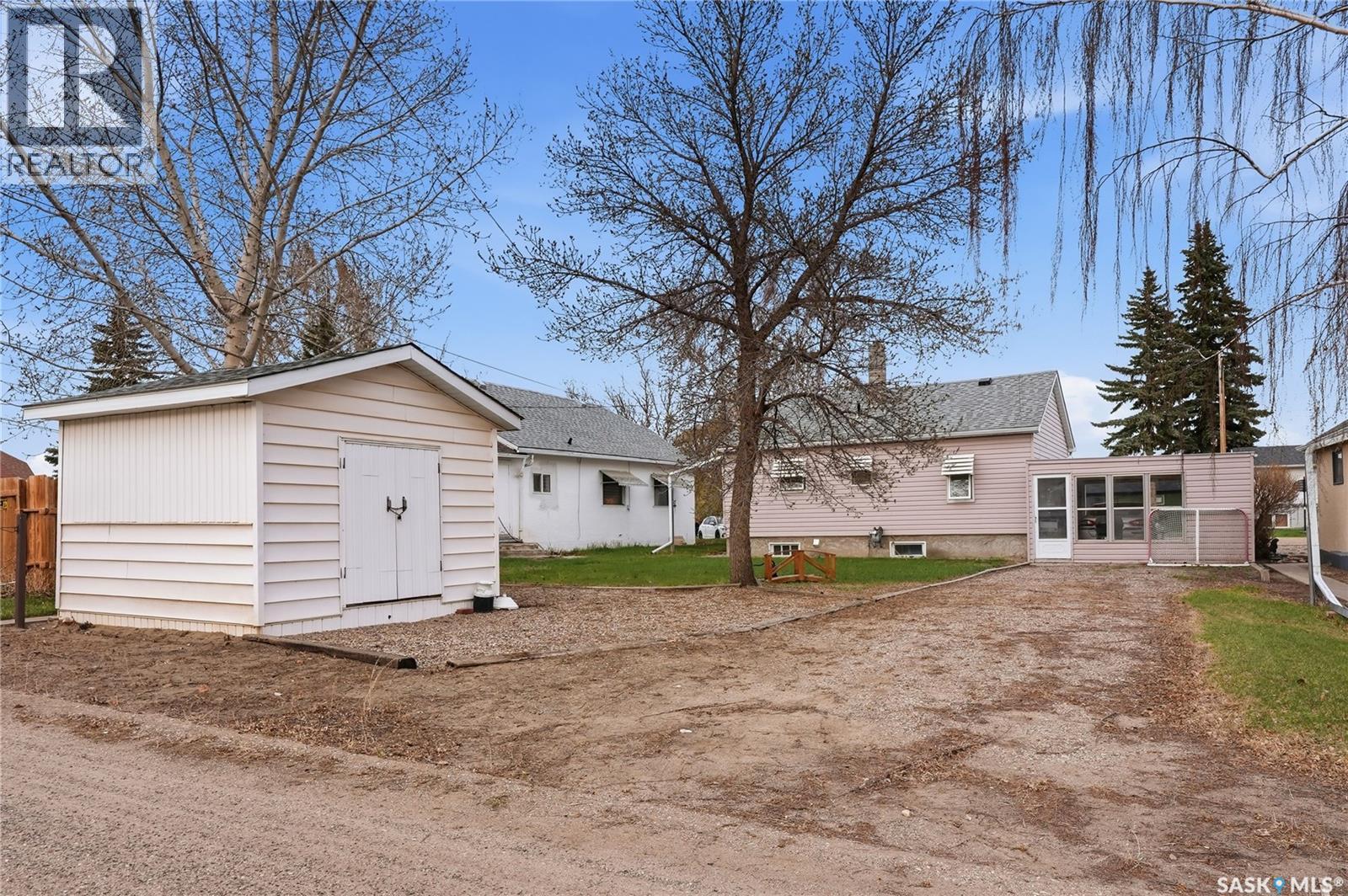 810 6th Street, Perdue, Saskatchewan  S0K 3C0 - Photo 38 - SK035896