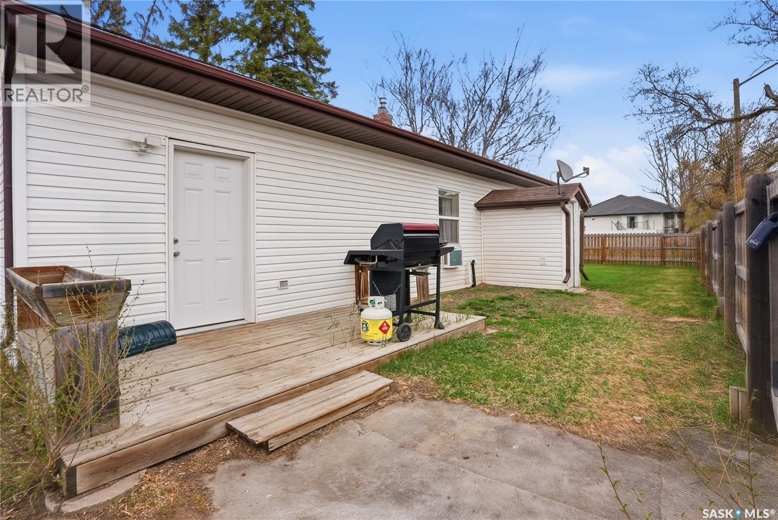 510 Andrew Street, Asquith, Saskatchewan  S0K 0J0 - Photo 11 - SK035892