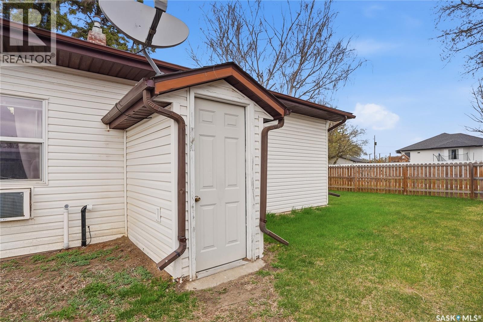 510 Andrew Street, Asquith, Saskatchewan  S0K 0J0 - Photo 4 - SK035892