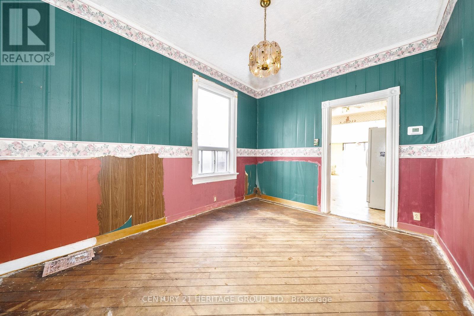 403 Brock Avenue, Toronto, Ontario  M6H 3N6 - Photo 4 - C13133224