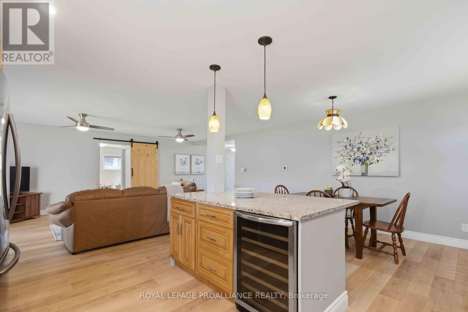 89 Prior Lane, Quinte West, Ontario  K0K 2C0 - Photo 12 - X13128234