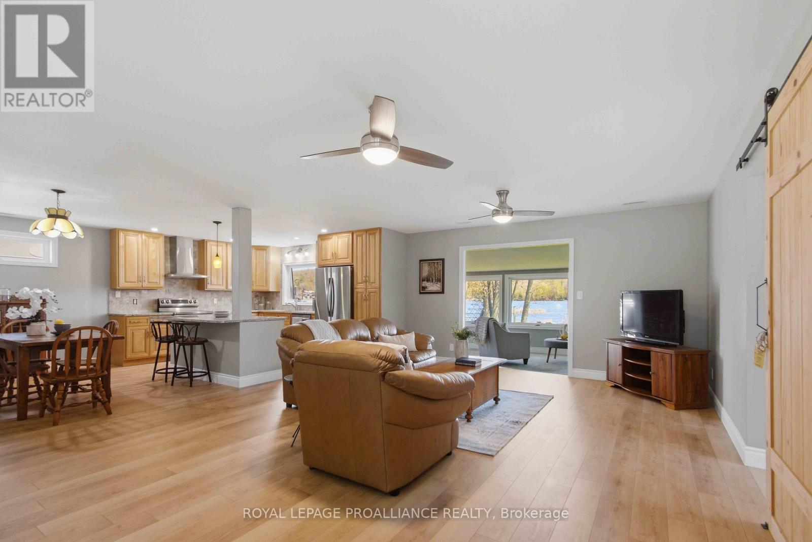 89 Prior Lane, Quinte West, Ontario  K0K 2C0 - Photo 4 - X13128234