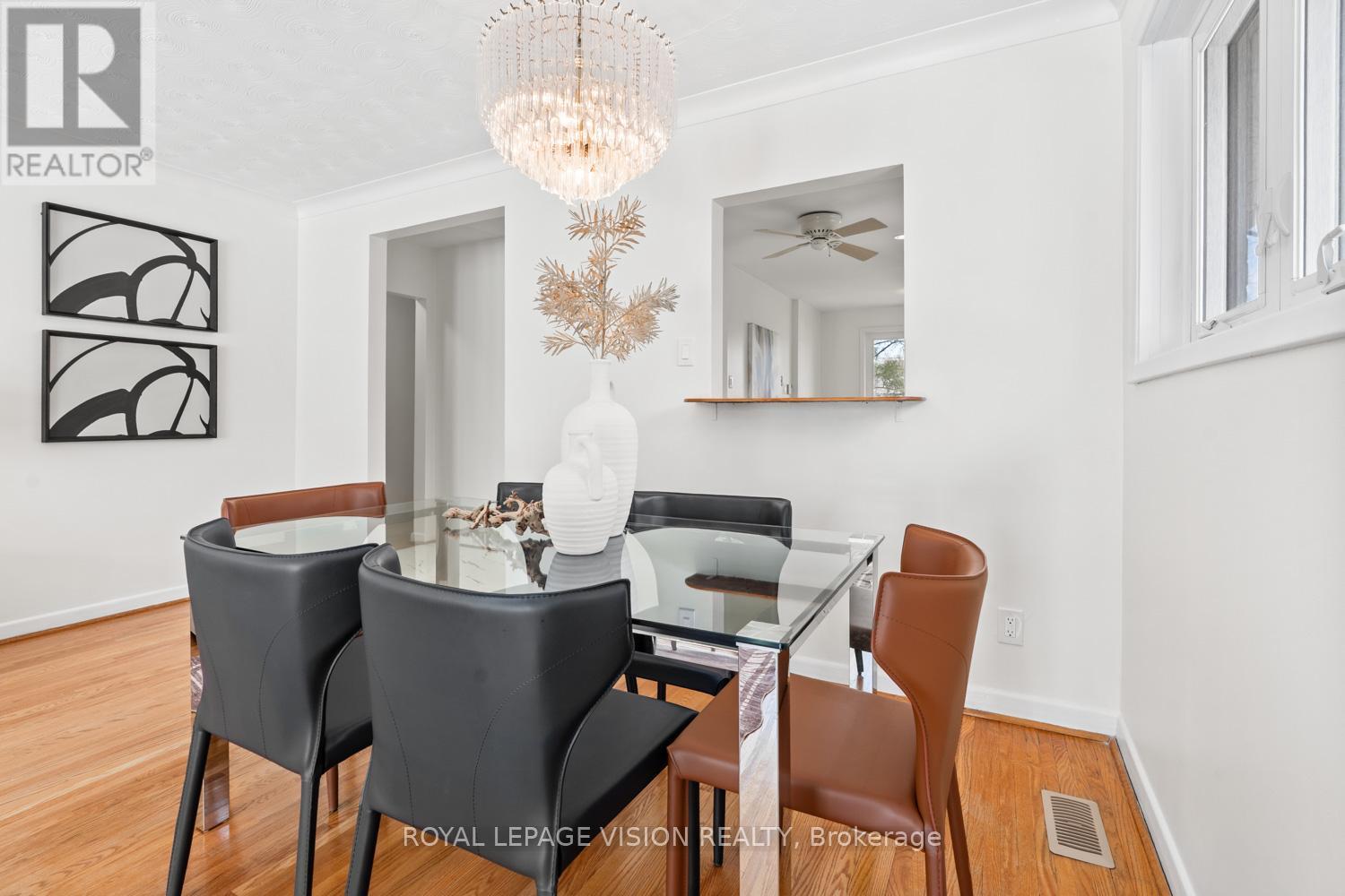 6 Macduff Crescent, Toronto, Ontario  M1M 1X5 - Photo 10 - E13133312