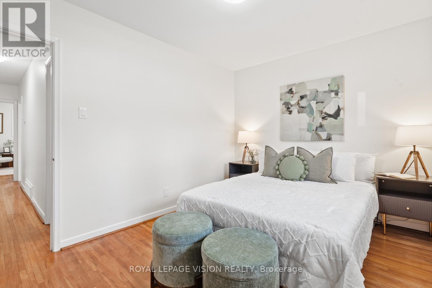 6 Macduff Crescent, Toronto, Ontario  M1M 1X5 - Photo 19 - E13133312