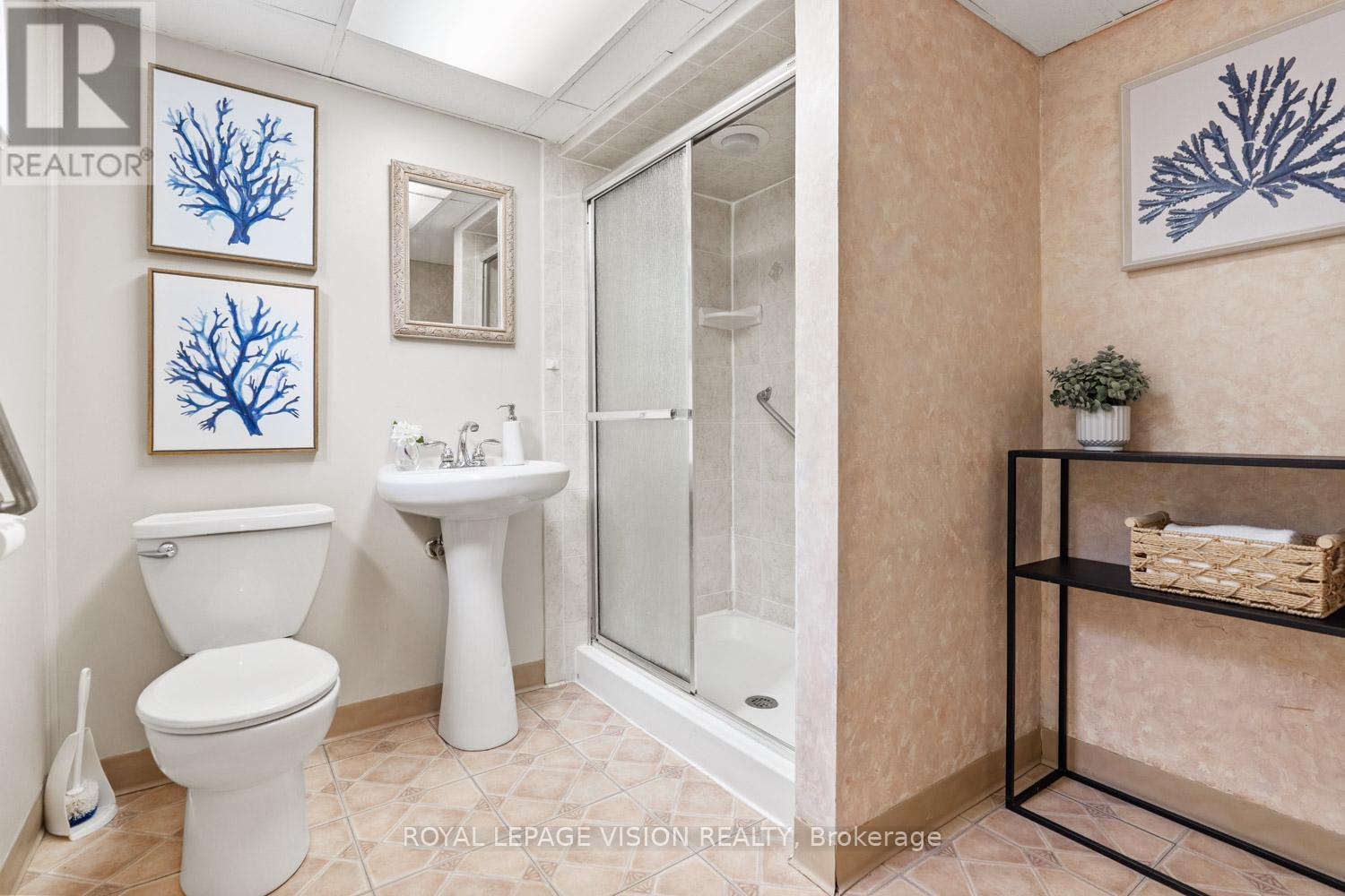 6 Macduff Crescent, Toronto, Ontario  M1M 1X5 - Photo 30 - E13133312