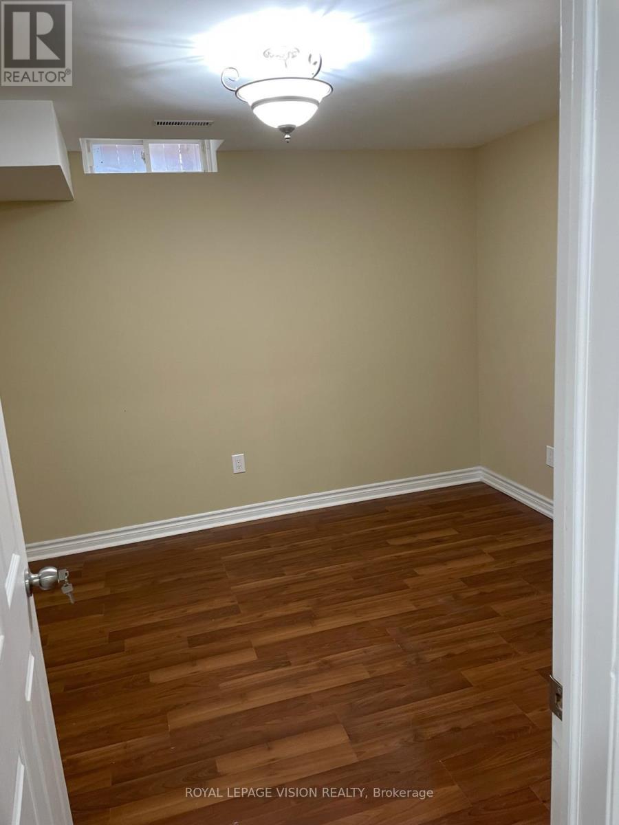 Bsmt - 193 Britannia Avenue E, Oshawa, Ontario  L1L 0B4 - Photo 6 - E13133350