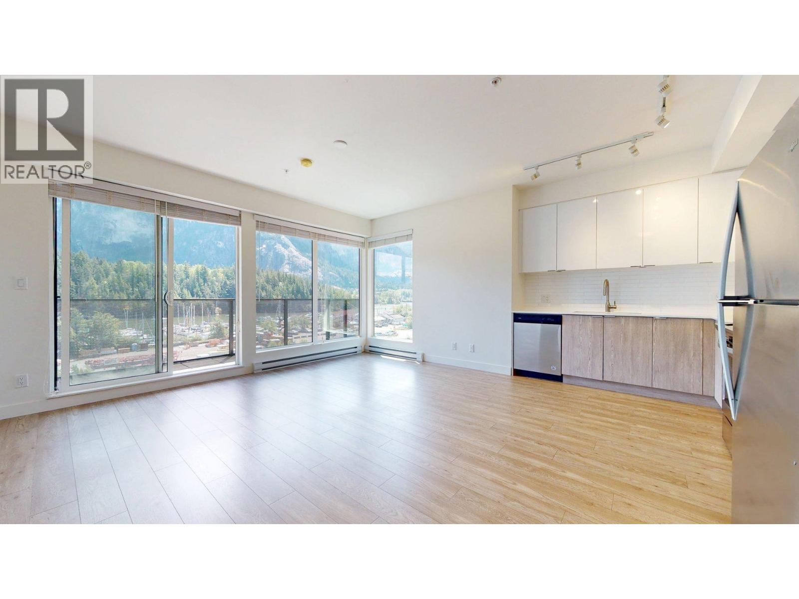 604 37881 Cleveland Avenue, Squamish, British Columbia  V8B 0Z7 - Photo 4 - R3124044