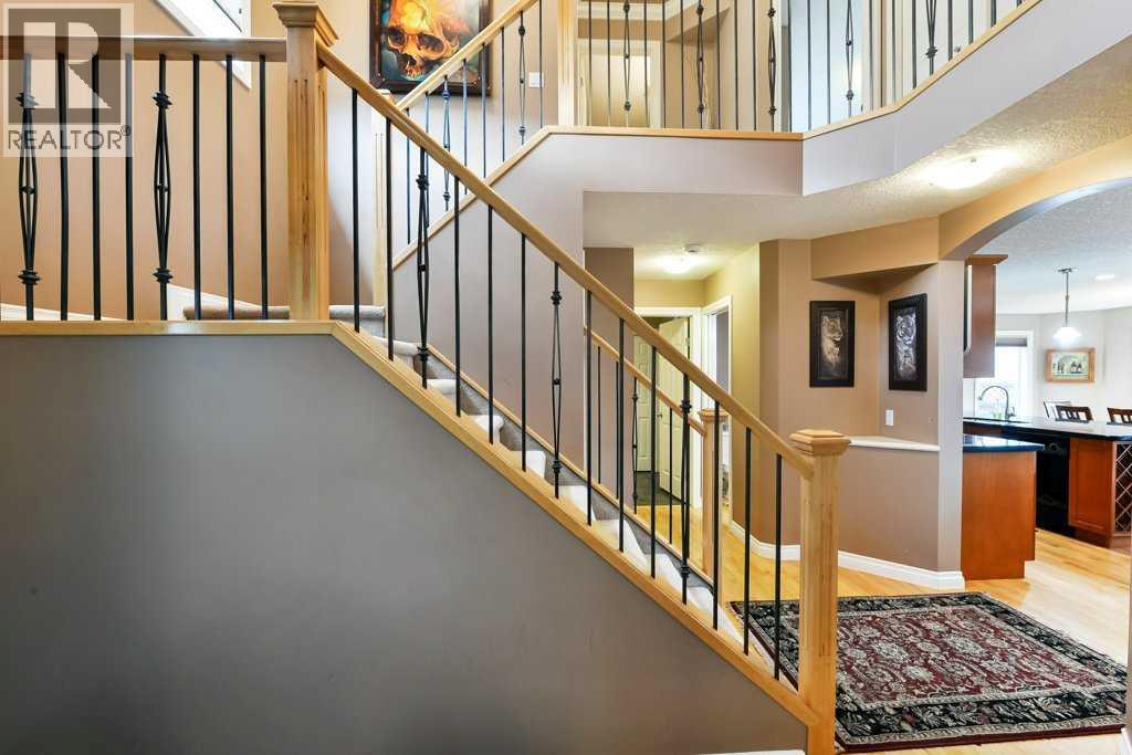 6 Royal Birkdale Court NW, Calgary, Alberta  T3G 5R5 - Photo 16 - A2291181