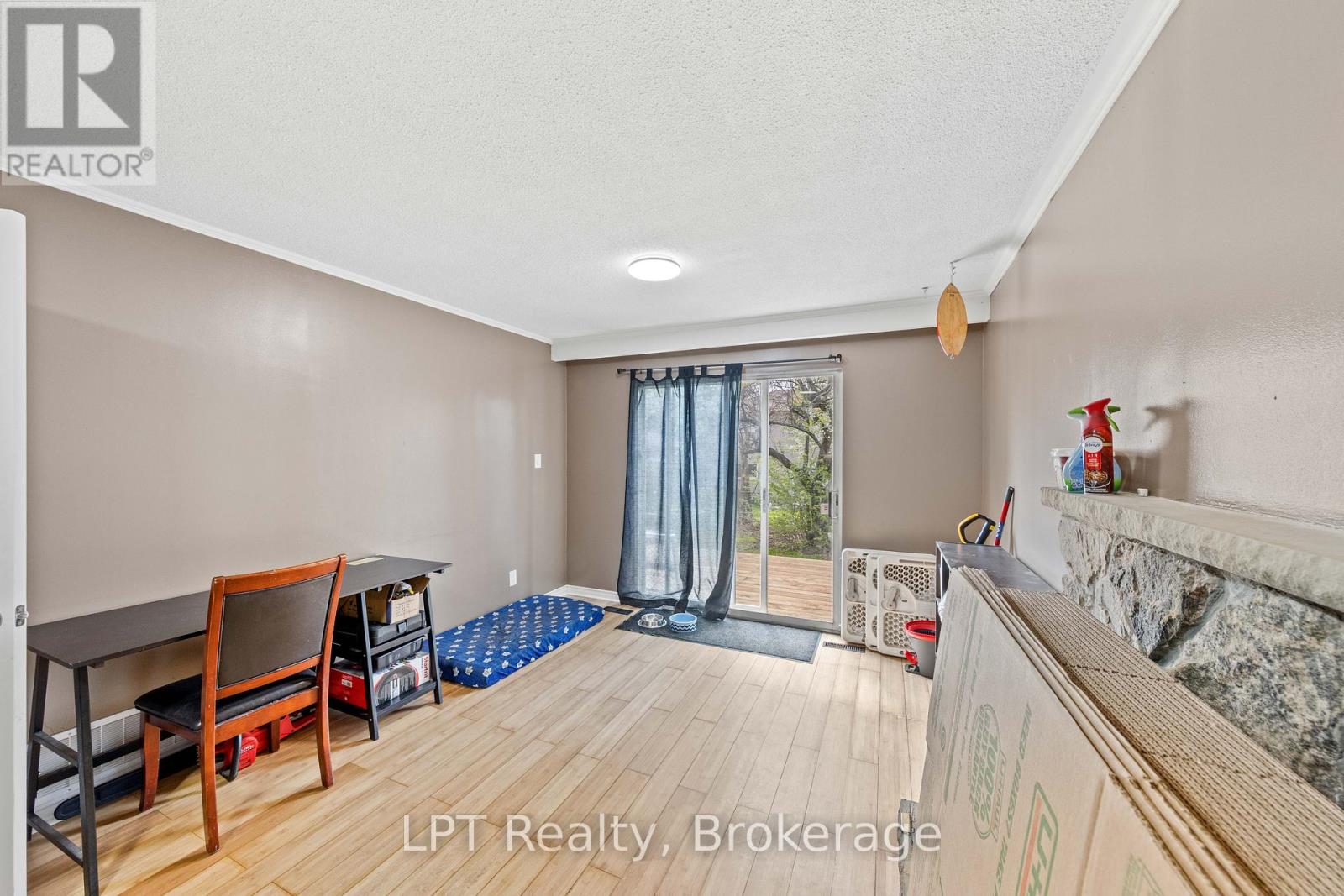 7 Briarbluff Avenue, Toronto, Ontario  M1E 3H2 - Photo 18 - E13133528