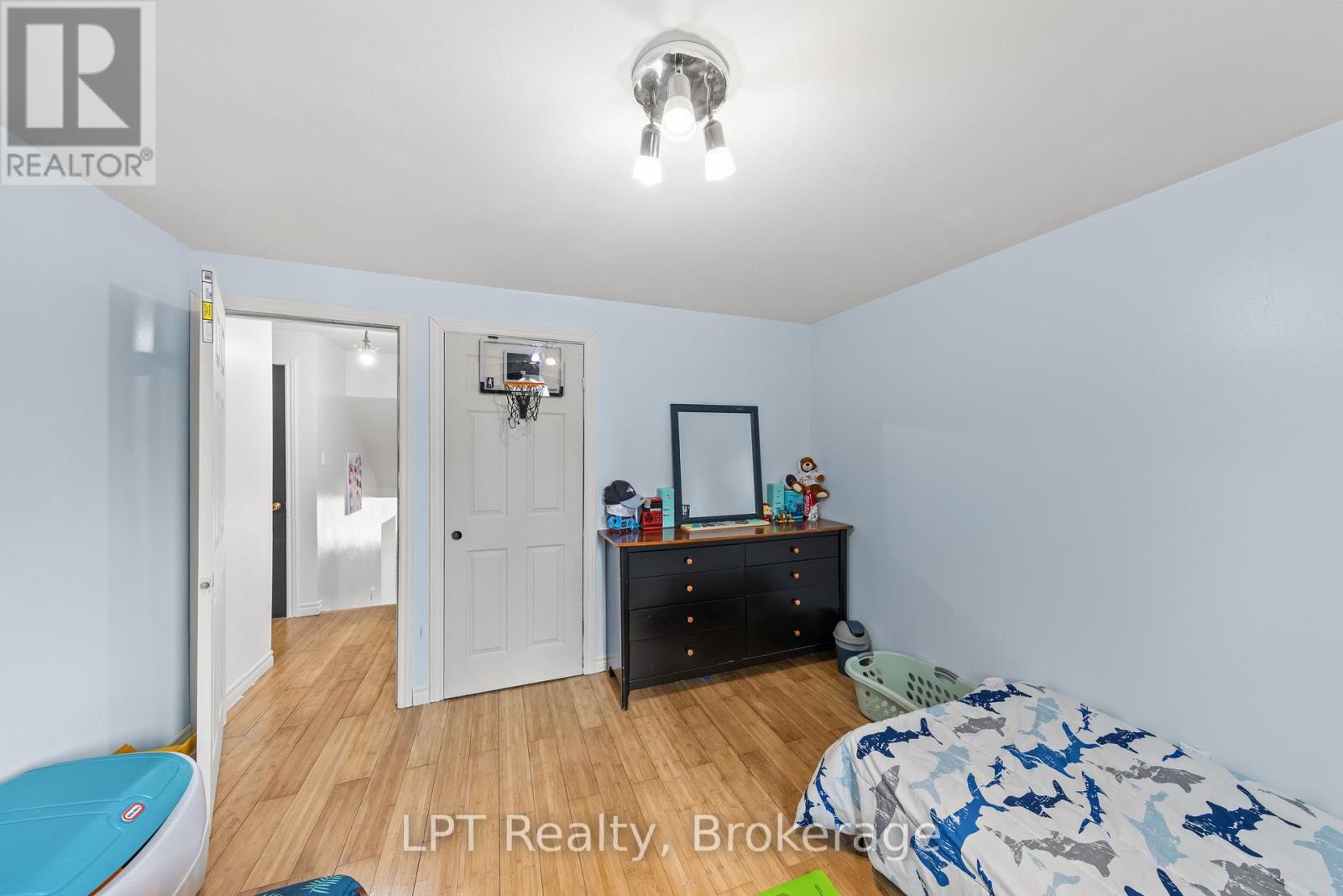 7 Briarbluff Avenue, Toronto, Ontario  M1E 3H2 - Photo 38 - E13133528