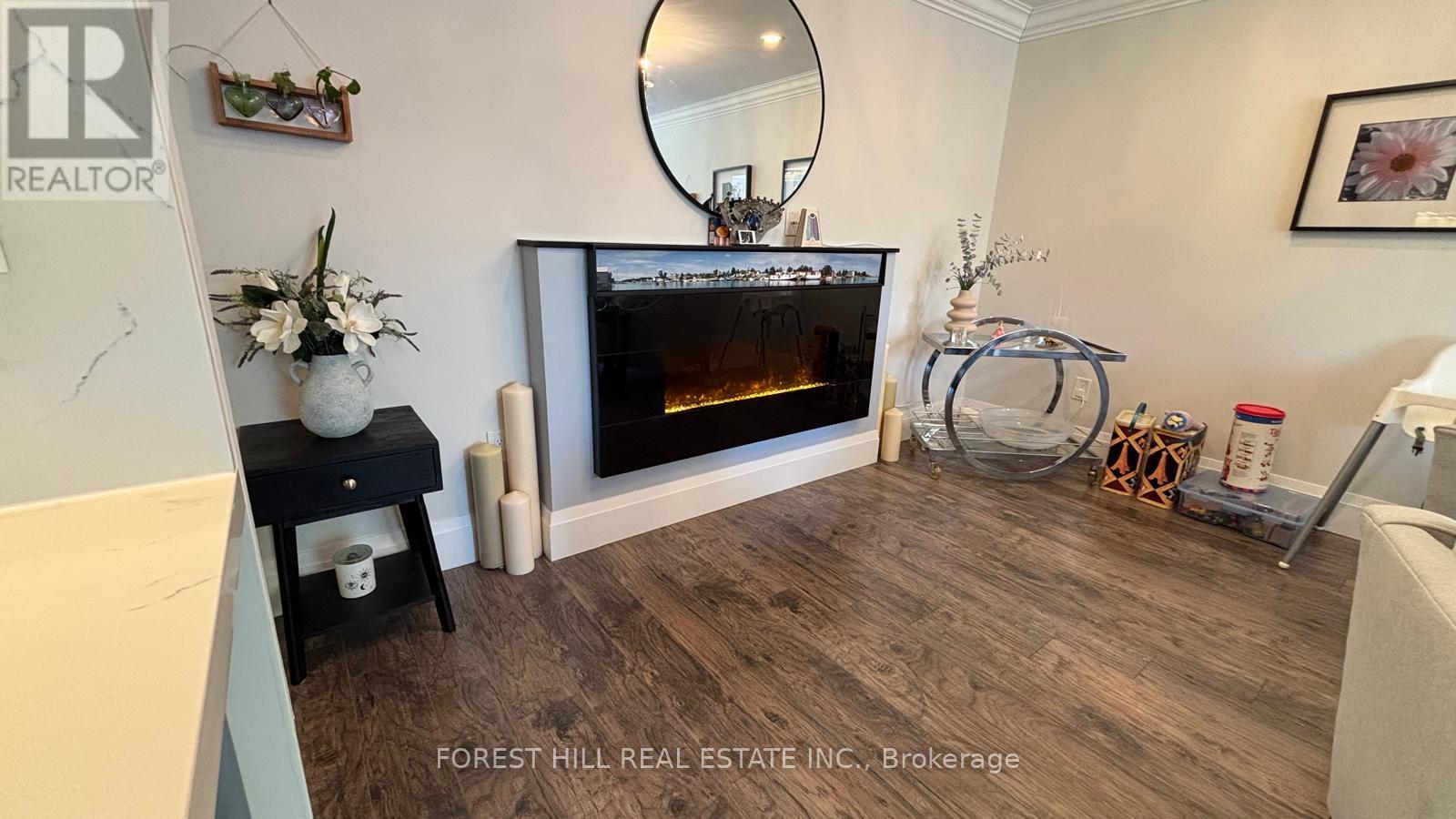 110 - 20 Harding Boulevard W, Richmond Hill, Ontario  L4C 9S4 - Photo 6 - N13133216