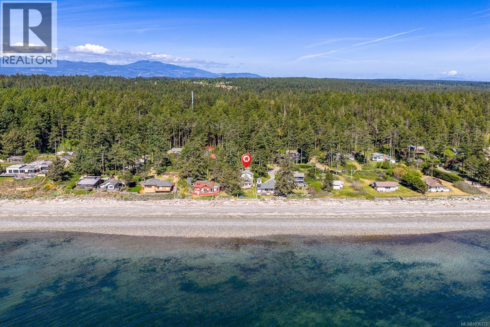 416 Curtis Rd, Comox, British Columbia  V9M 3W1 - Photo 3 - 1036373