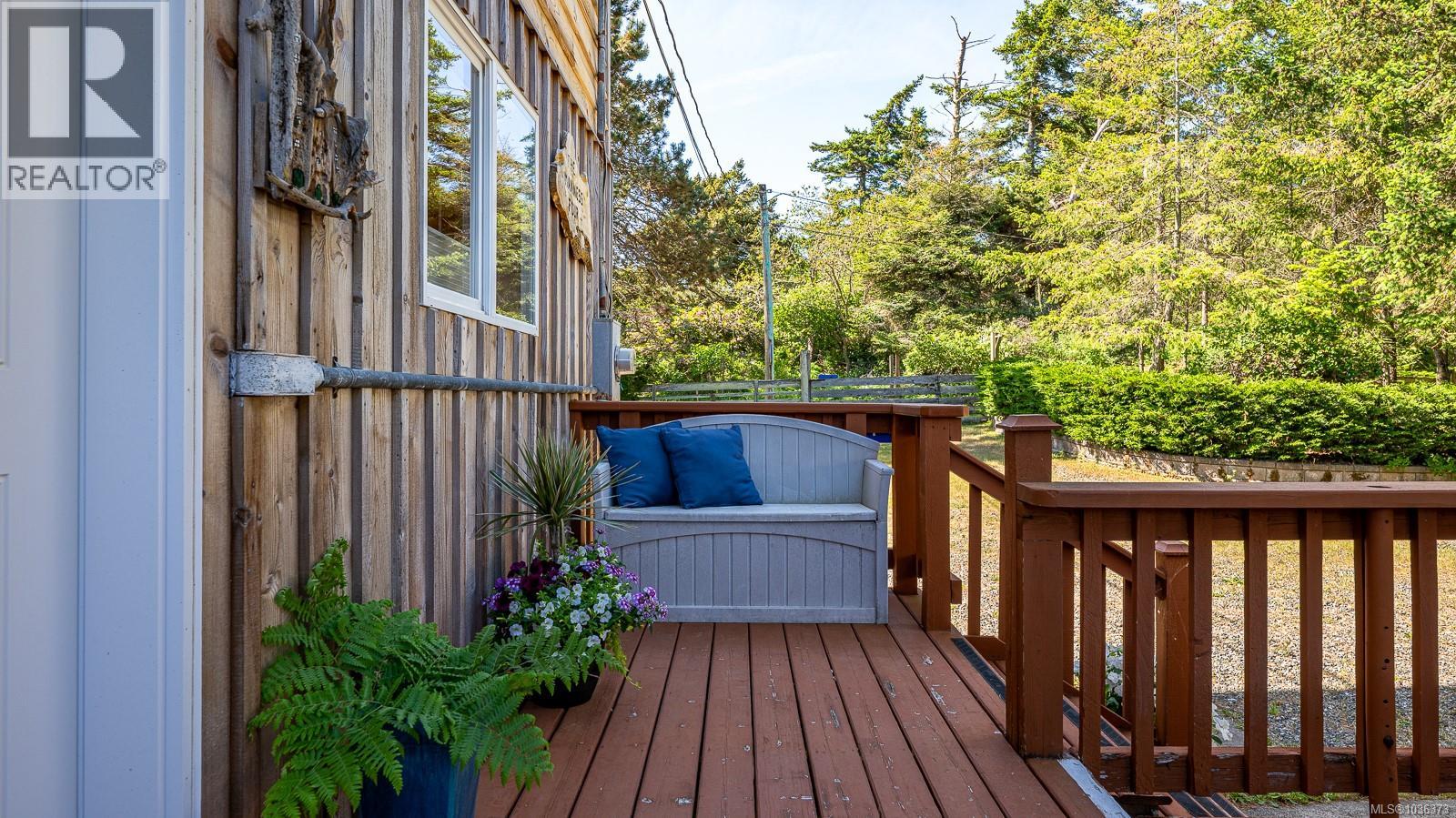 416 Curtis Rd, Comox, British Columbia  V9M 3W1 - Photo 40 - 1036373