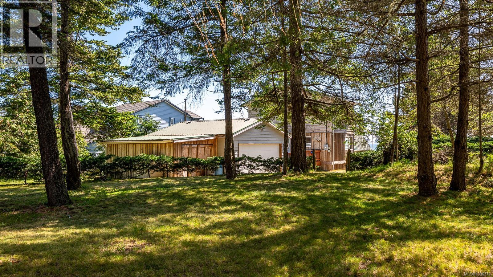 416 Curtis Rd, Comox, British Columbia  V9M 3W1 - Photo 45 - 1036373