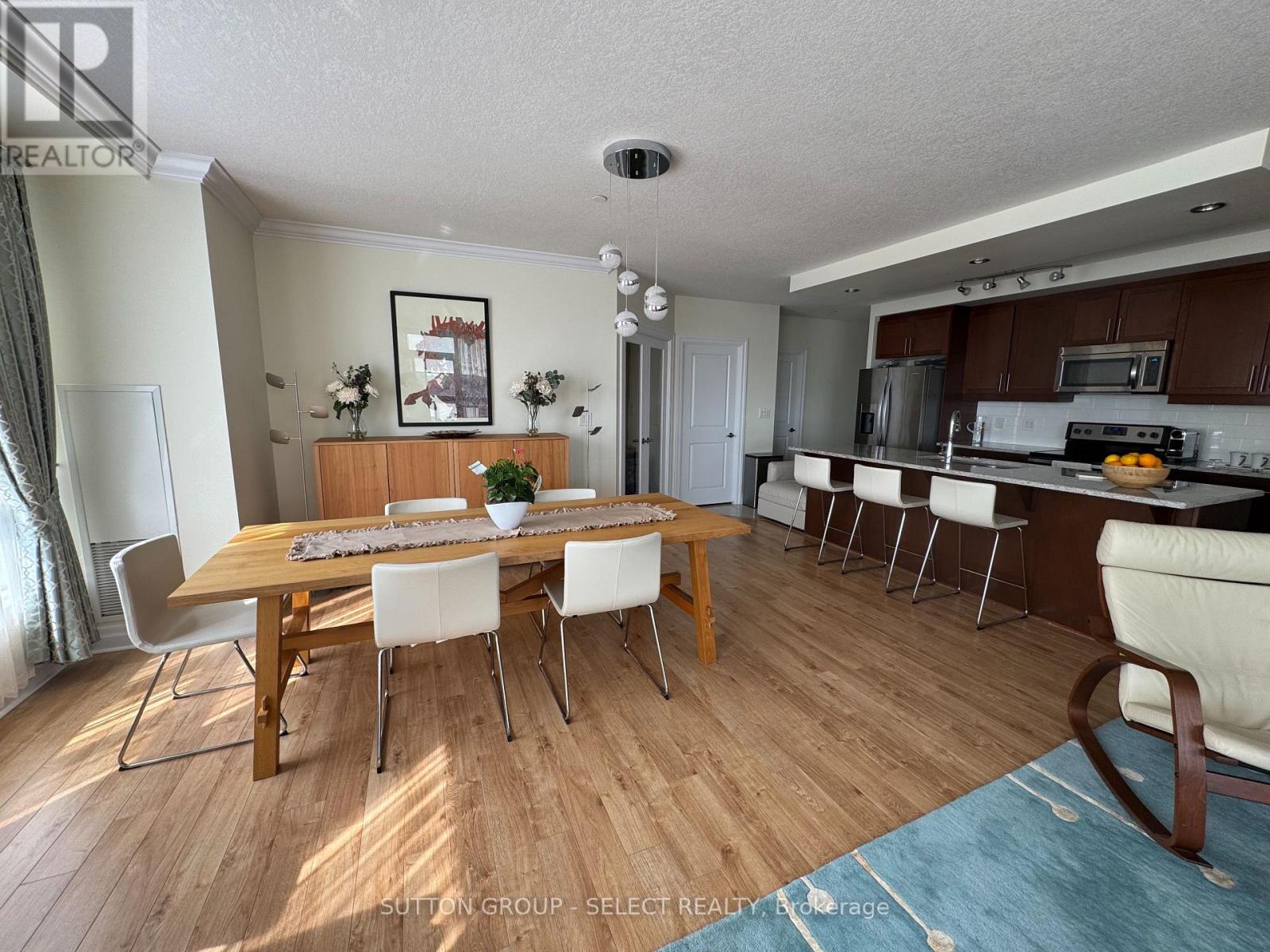 610 - 240 Villagewalk Boulevard, London North, Ontario  N6G 0P6 - Photo 14 - X13133506