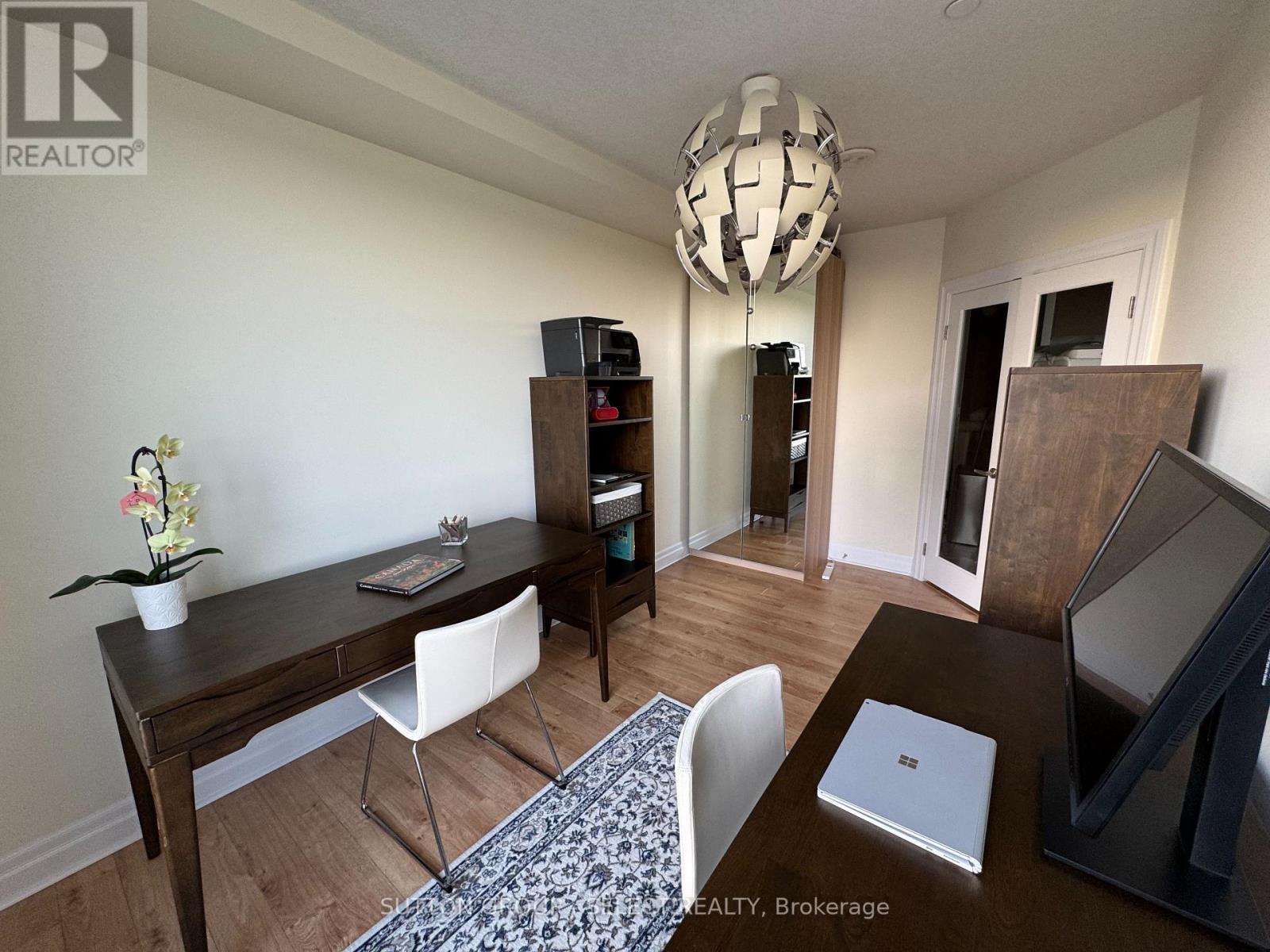 610 - 240 Villagewalk Boulevard, London North, Ontario  N6G 0P6 - Photo 19 - X13133506