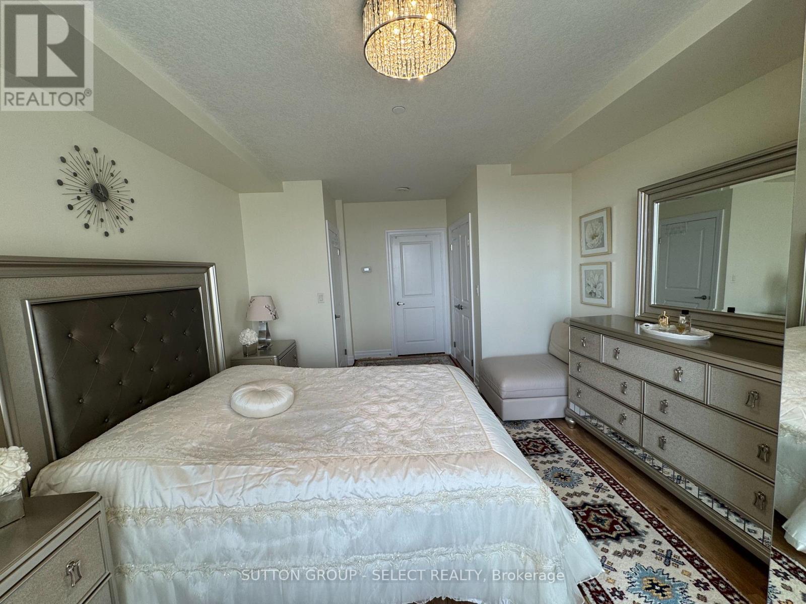 610 - 240 Villagewalk Boulevard, London North, Ontario  N6G 0P6 - Photo 23 - X13133506