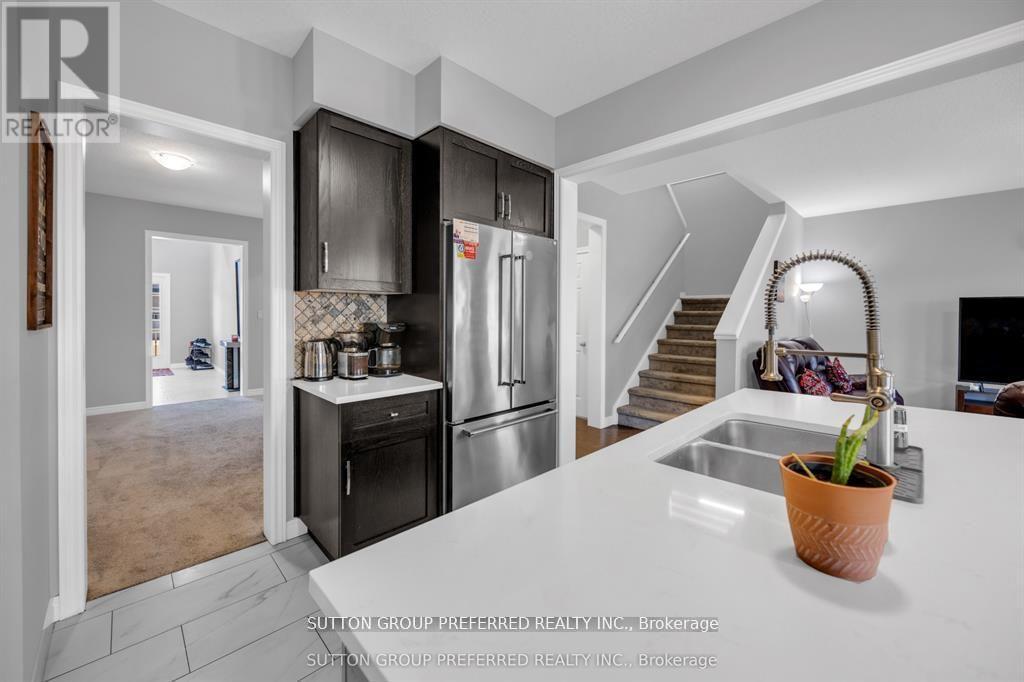 59 Spachman Street, Kitchener, Ontario  N2R 1R7 - Photo 11 - X13133614