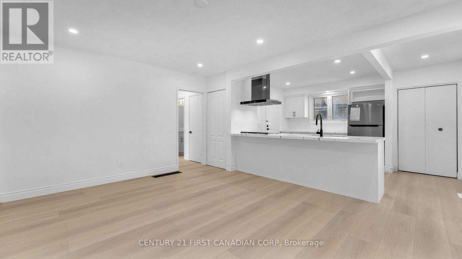#upper - 48 Toulon Crescent, London East, Ontario  N5V 1J5 - Photo 8 - X13133700