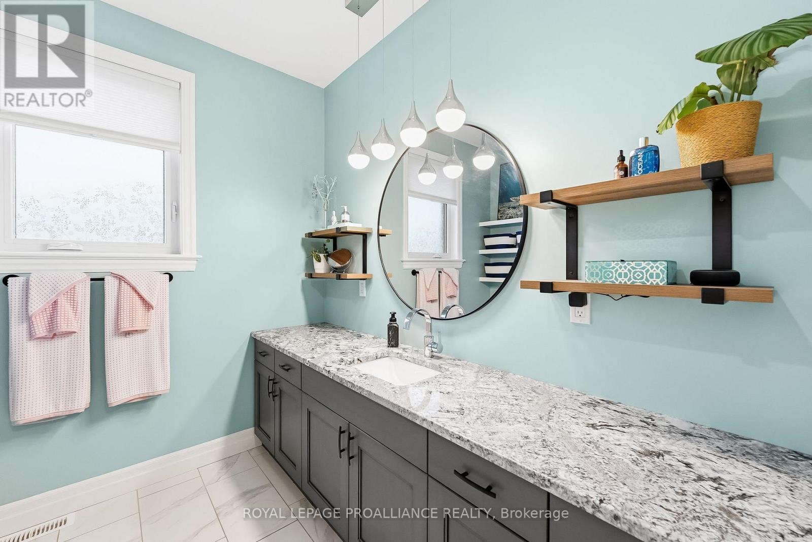 82 Essex Drive, Belleville, Ontario  K8N 0J1 - Photo 18 - X13133452