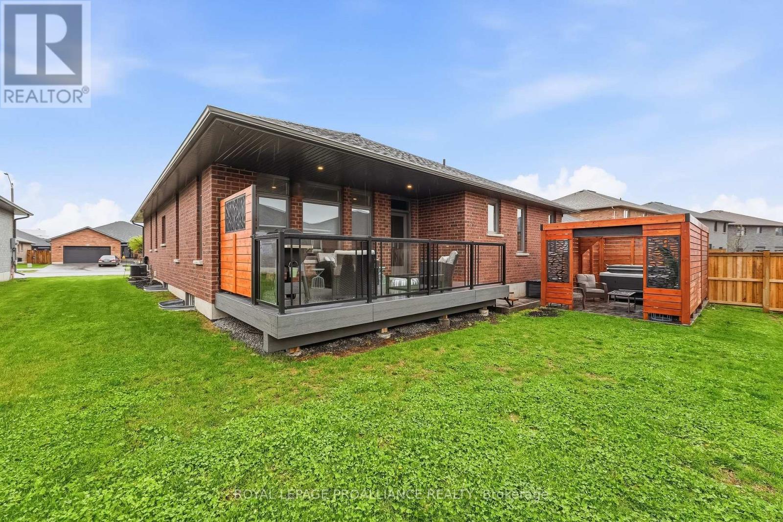 82 Essex Drive, Belleville, Ontario  K8N 0J1 - Photo 44 - X13133452