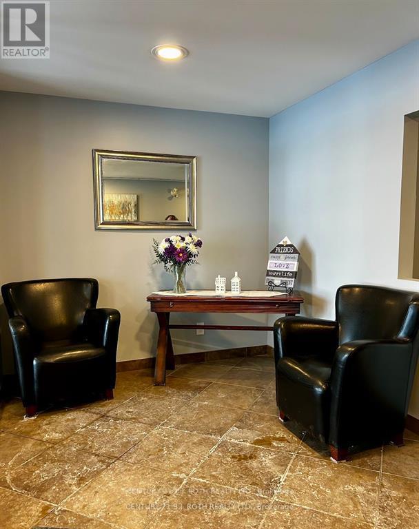 203 - 500 Mapleview Drive W, Barrie, Ontario  L4N 6C3 - Photo 3 - S13133282
