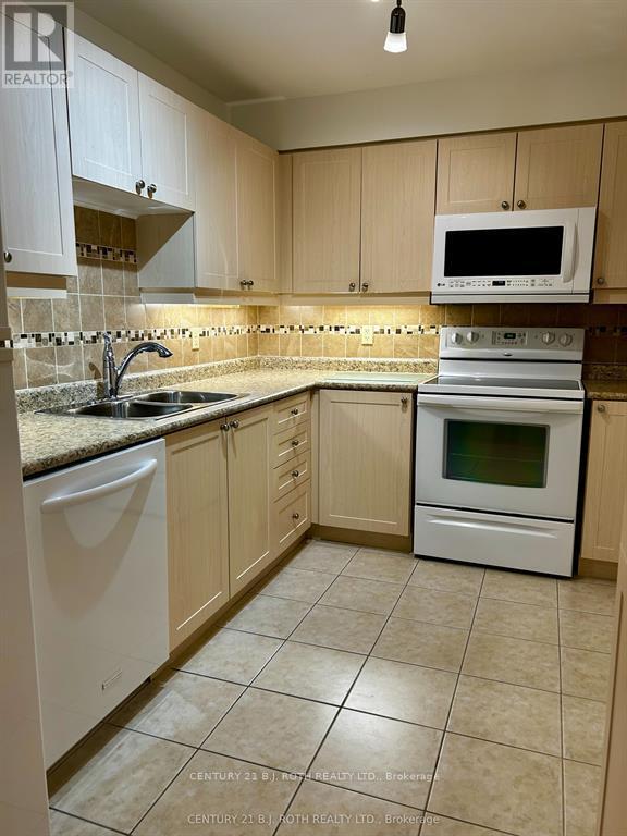 203 - 500 Mapleview Drive W, Barrie, Ontario  L4N 6C3 - Photo 8 - S13133282