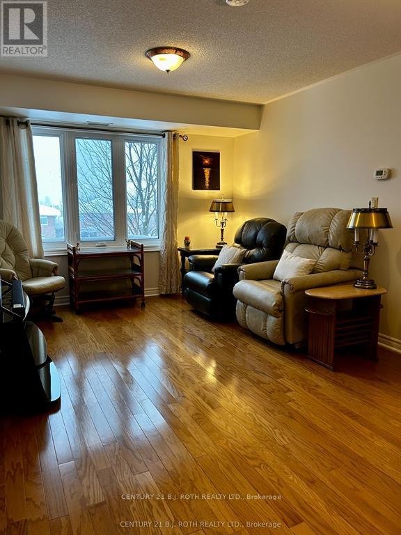203 - 500 Mapleview Drive W, Barrie, Ontario  L4N 6C3 - Photo 9 - S13133282