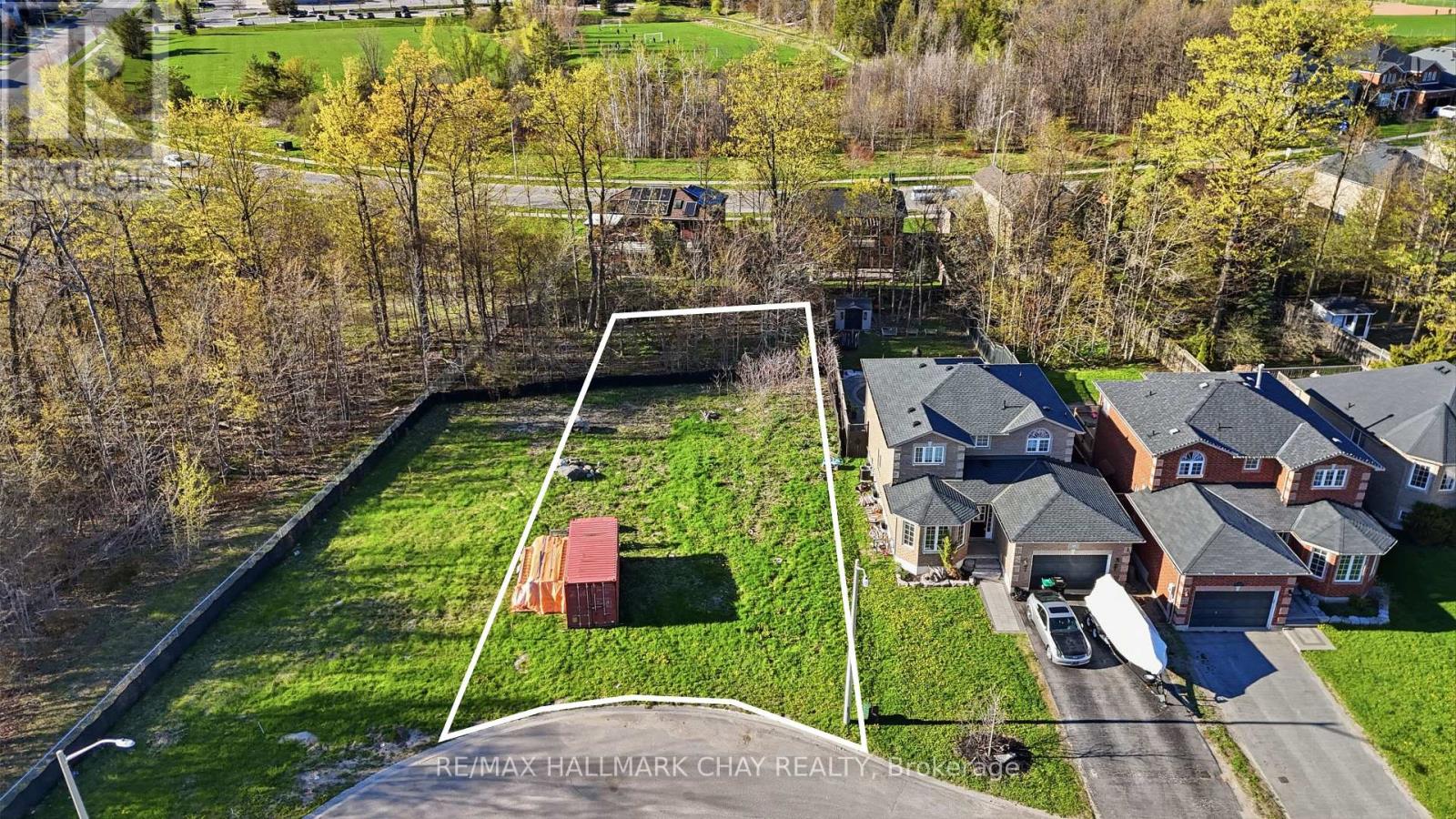 18 Prince Edward Place, Barrie, Ontario  L4M 7J5 - Photo 8 - S13133336