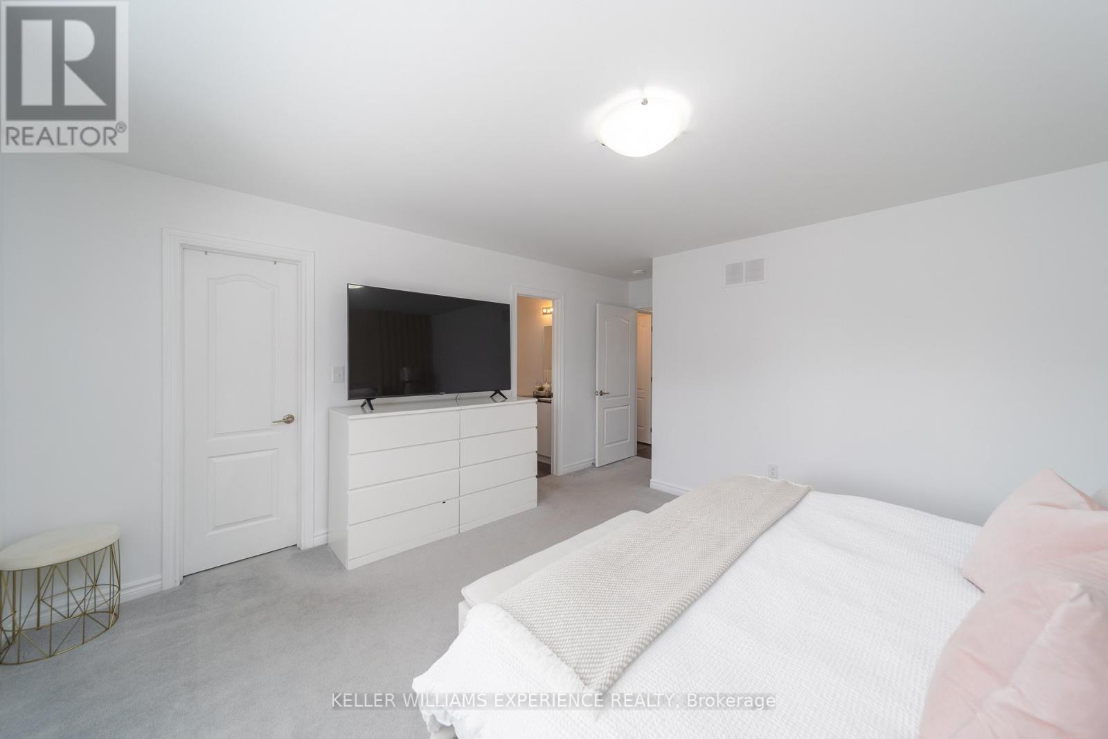 52 Mabern Street, Barrie, Ontario  L9J 0J2 - Photo 21 - S13133352