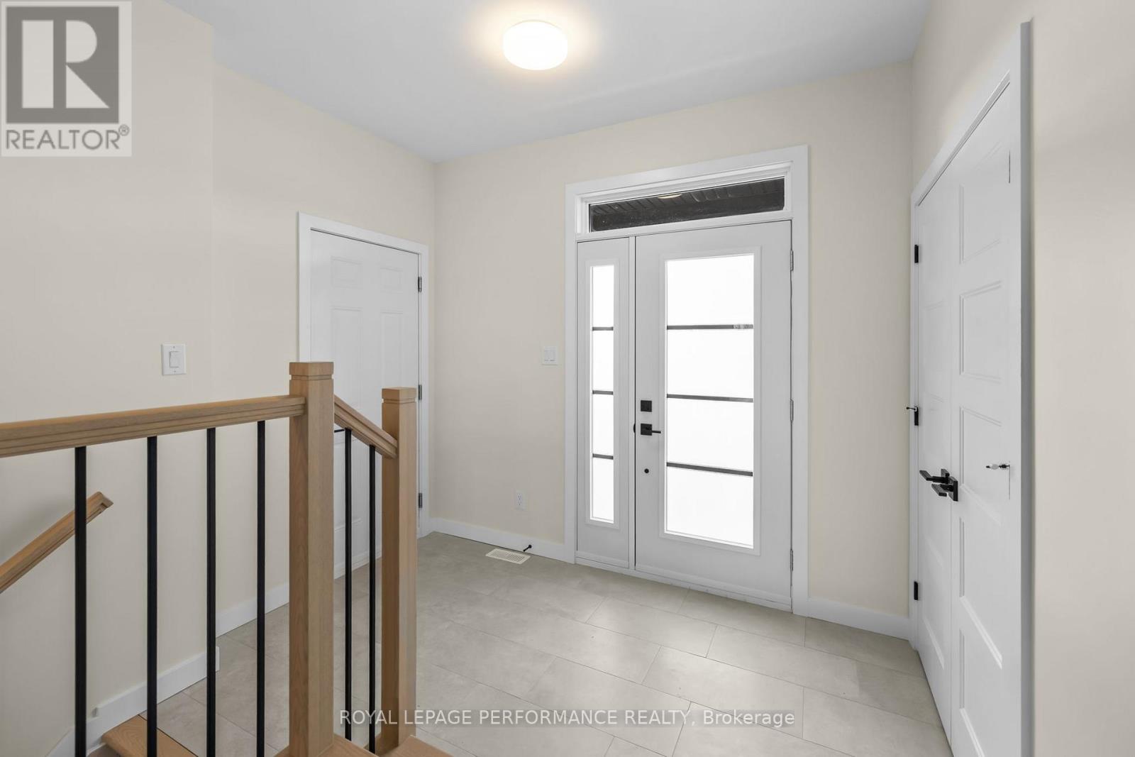 41 Forrester Way, South Stormont, Ontario K0C 1P0 - Photo 8 - X13133718