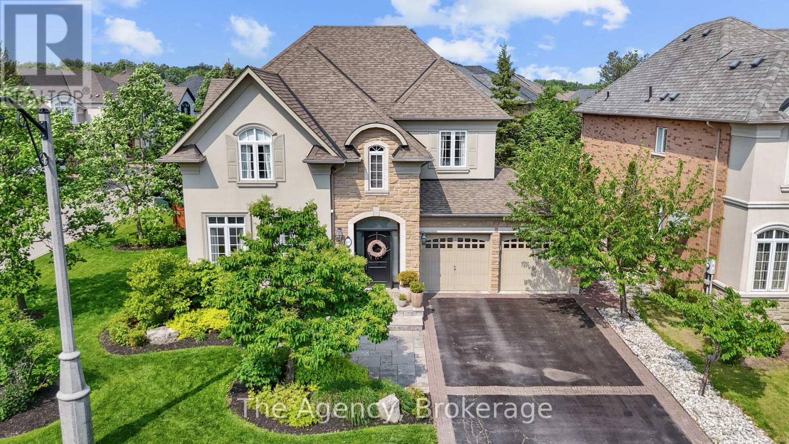 297 Fritillary Street, Oakville, Ontario  L6L 6W7 - Photo 1 - W13133486