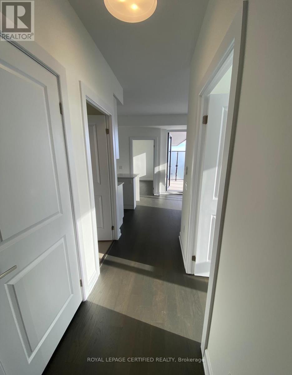 1601 - 3220 William Coltson Avenue, Oakville, Ontario  L6H 7W6 - Photo 4 - W13133268