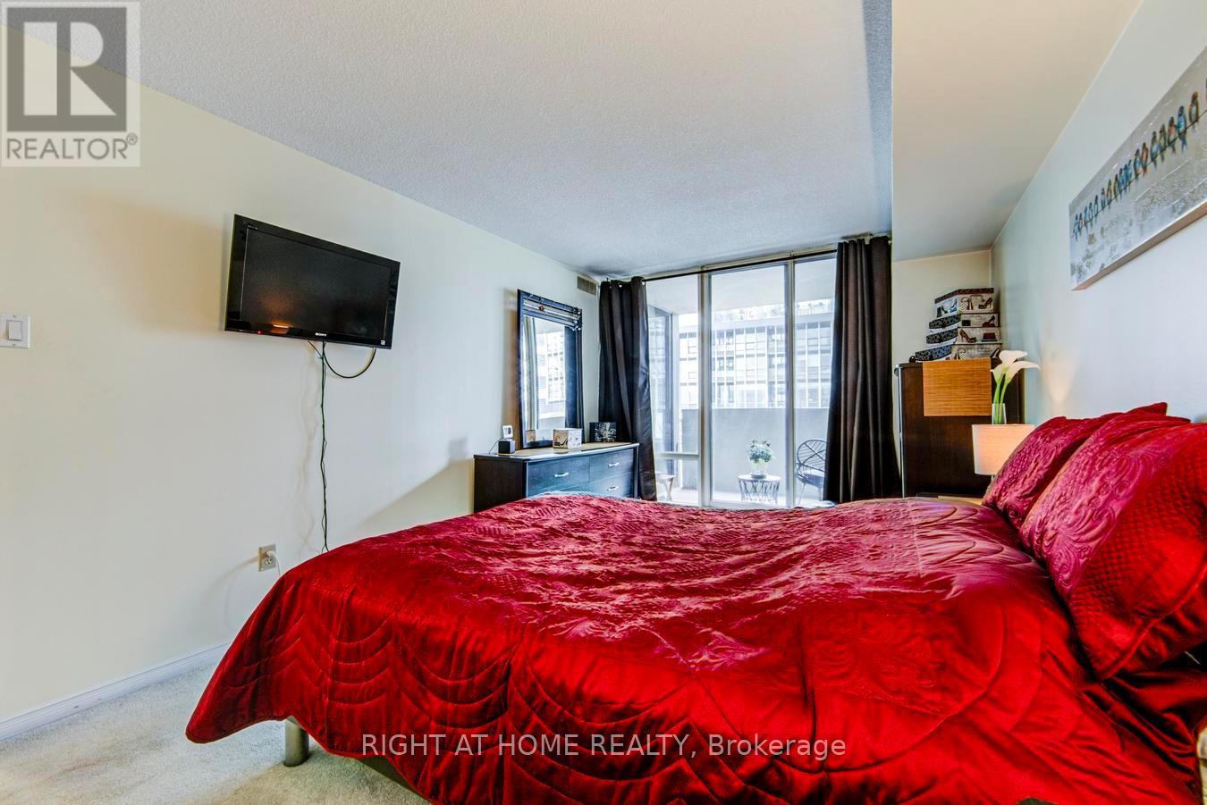 306 - 330 Rathburn Road W, Mississauga, Ontario  L5B 3Y1 - Photo 22 - W13133292