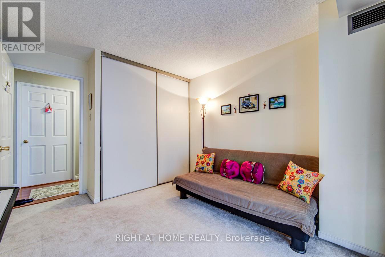 306 - 330 Rathburn Road W, Mississauga, Ontario  L5B 3Y1 - Photo 26 - W13133292