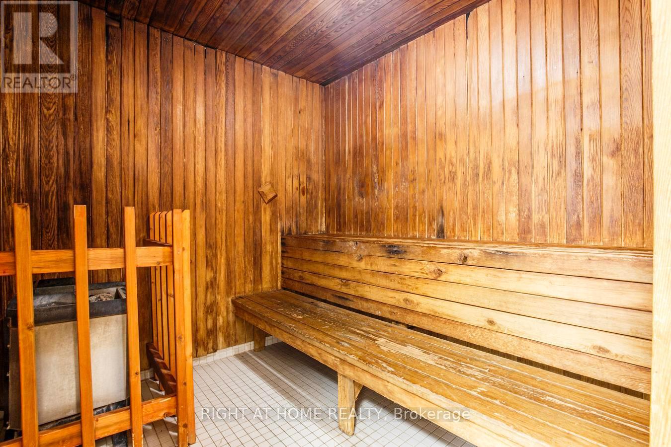 306 - 330 Rathburn Road W, Mississauga, Ontario  L5B 3Y1 - Photo 40 - W13133292