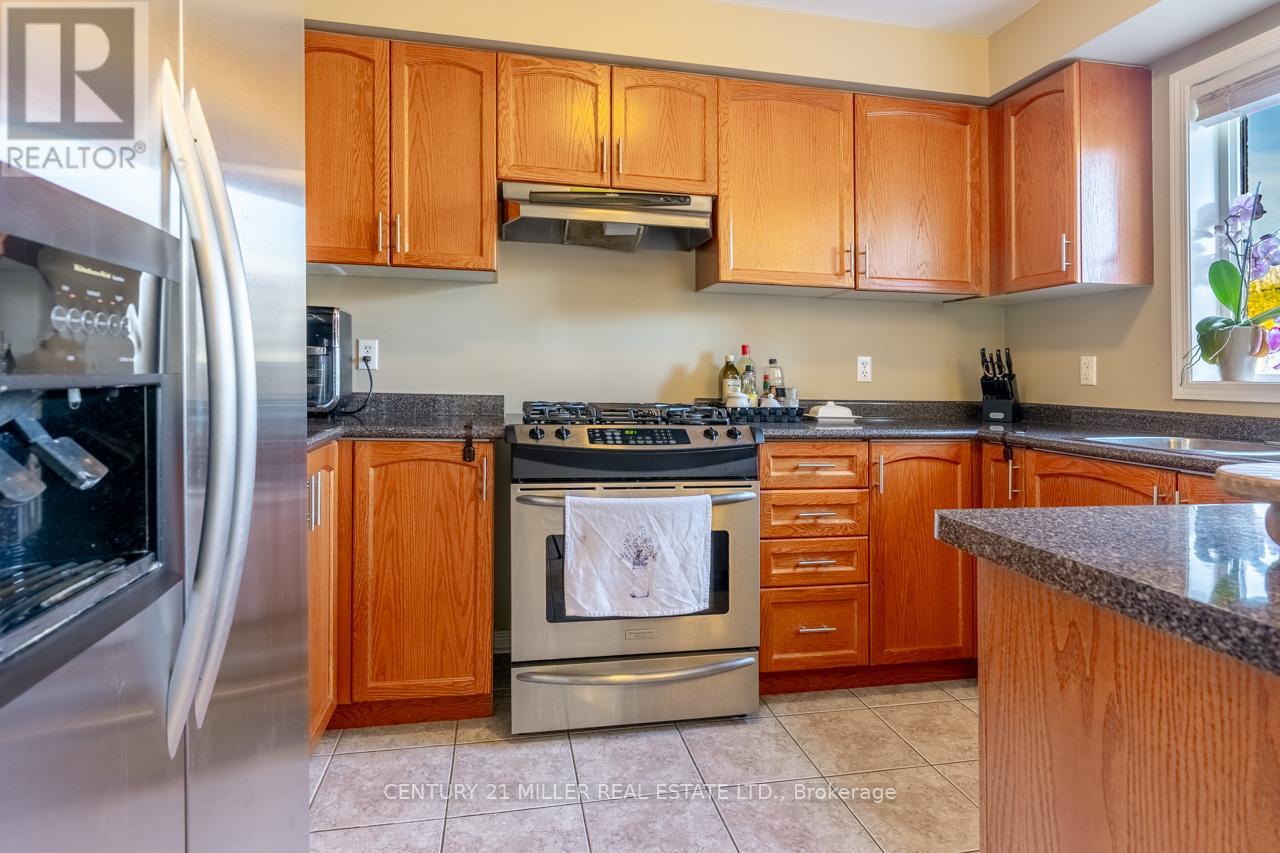373 Bussel Crescent, Milton, Ontario  L9T 0W6 - Photo 10 - W13133330