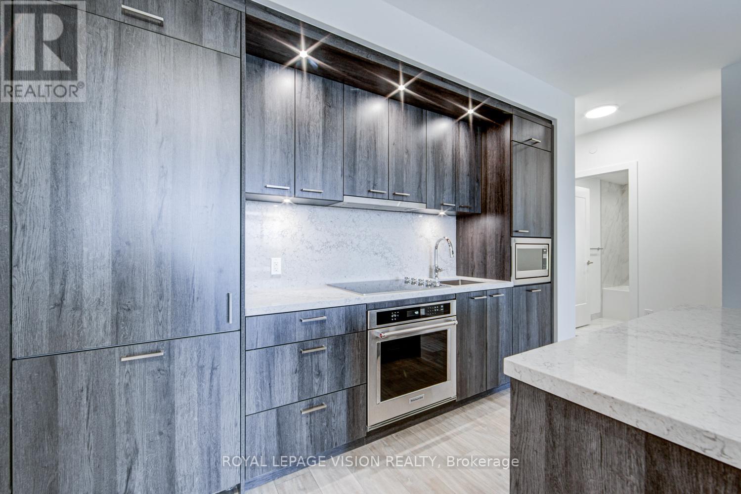 645 - 858 Dupont Street, Toronto, Ontario  M6G 0C1 - Photo 2 - W13133358