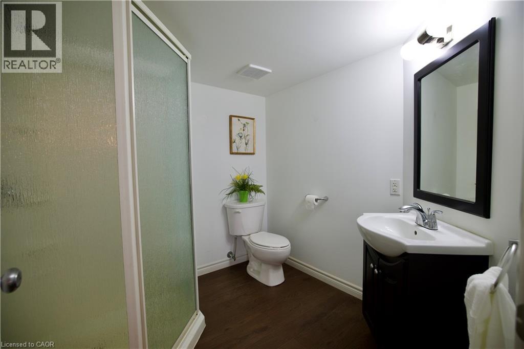 704 Zurich Drive, Waterloo, Ontario  N2V 2S8 - Photo 46 - 40830616