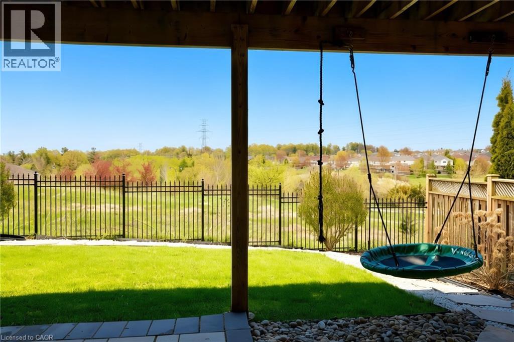 704 Zurich Drive, Waterloo, Ontario  N2V 2S8 - Photo 48 - 40830616